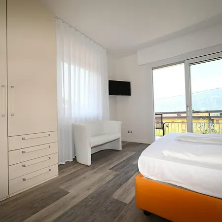 Casa Tonelli Secondo Piano مالتشيزينيه